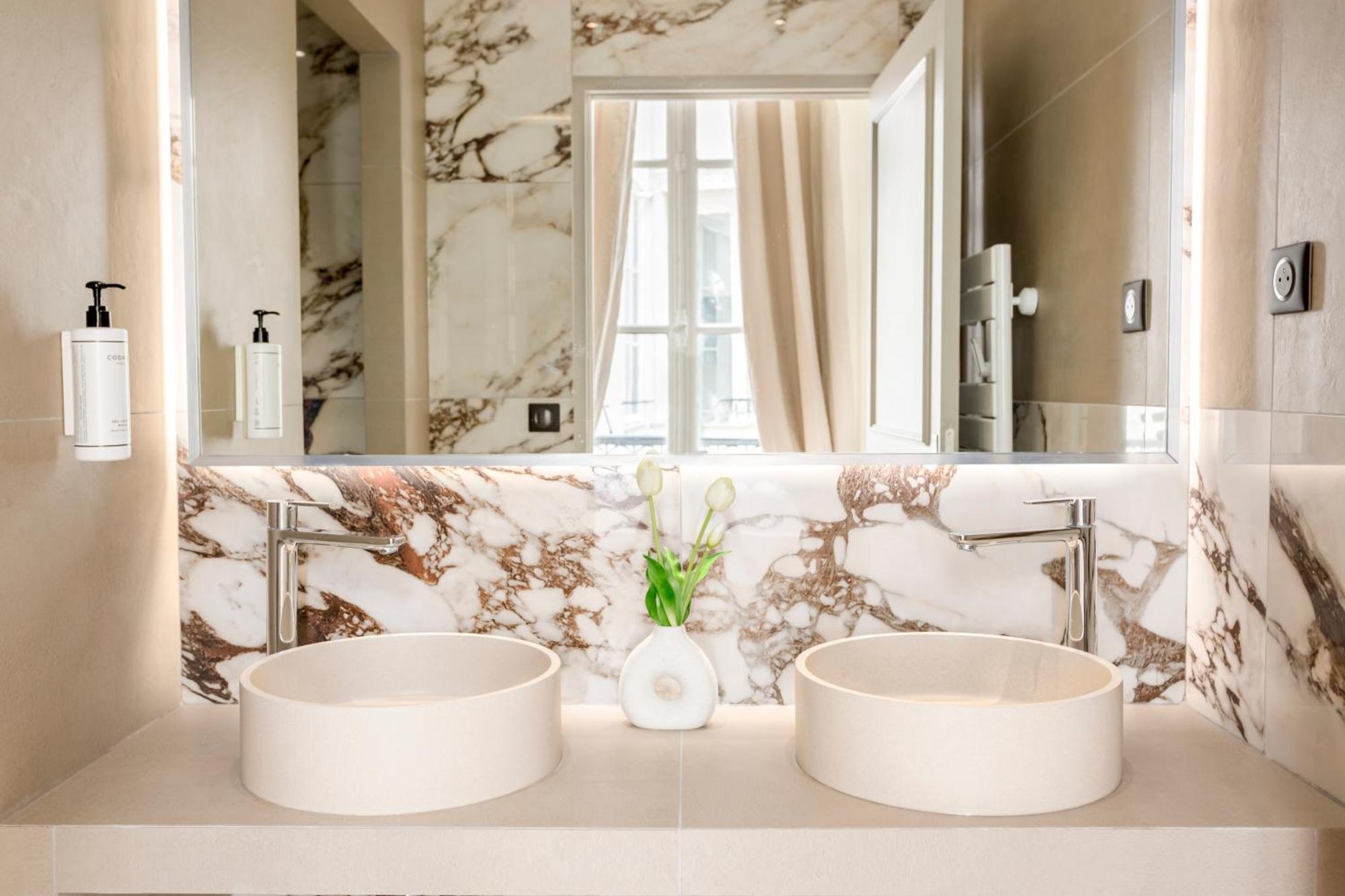 פריז Merveil - Signature Suite - Marais - Montmartre מראה חיצוני תמונה